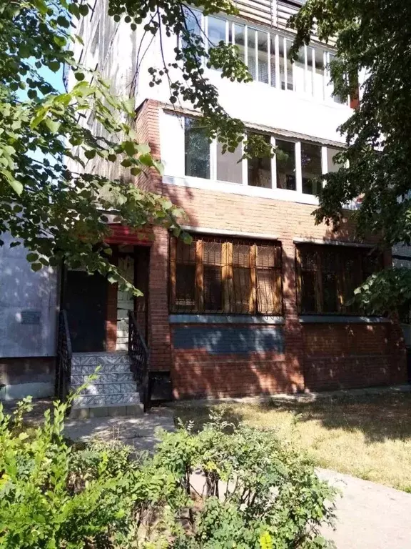 4-к кв. Самарская область, Тольятти ул. Ворошилова, 30 (68.0 м) - Фото 0