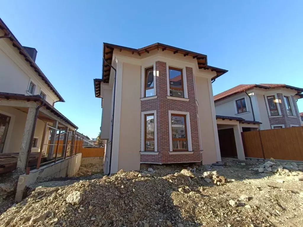 Дом в Краснодарский край, Геленджик городской округ, с. Кабардинка ул. ... - Фото 1