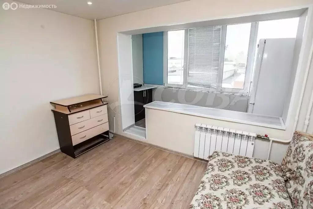 Квартира-студия: Тюмень, улица Новосёлов, 111 (15.1 м) - Фото 1