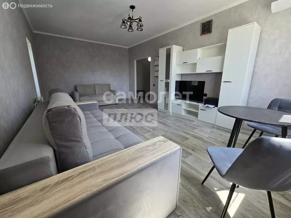 1-комнатная квартира: Астрахань, улица Медиков, 5к2 (46 м) - Фото 0