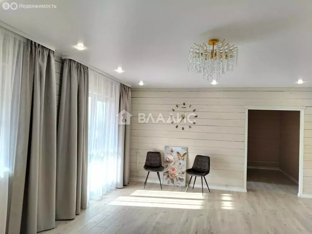 Дом в Нижний Саянтуй, ДНТ Багульник, 3-й квартал, 377 (220 м) - Фото 1