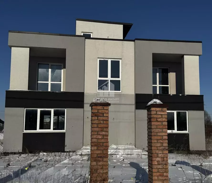 Дом в Калининградская область, Гурьевский муниципальный округ, пос. ... - Фото 1