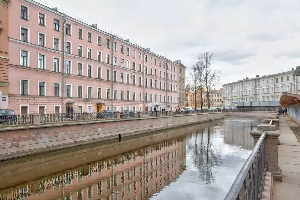 4-к. квартира, 111 м, 2/4 эт. - Фото 0