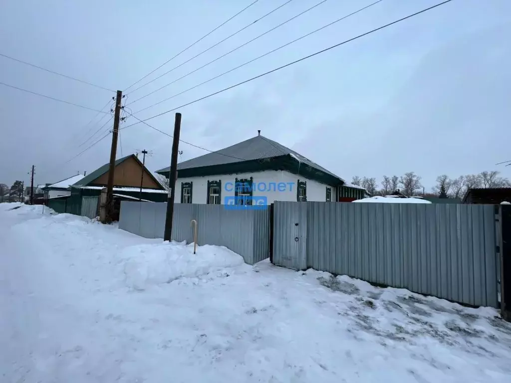 Дом в Алтайский край, Бийский район, с. Верх-Катунское  (60 м) - Фото 0