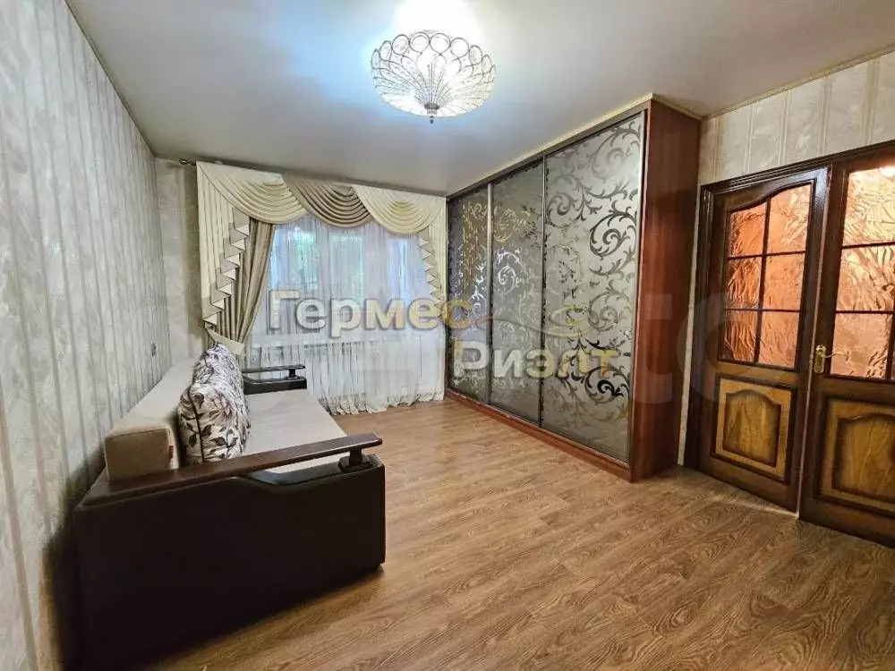 2-к. квартира, 57 м, 2/9 эт. - Фото 1