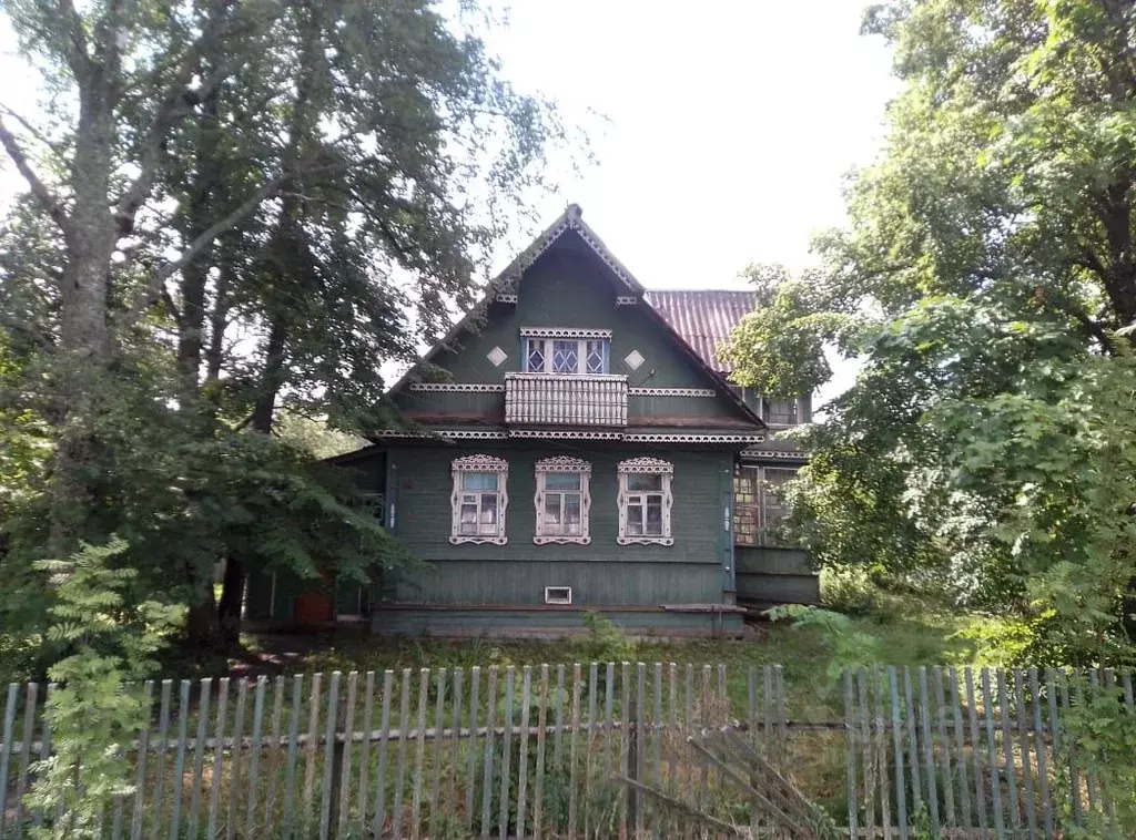 Дом в Ленинградская область, Тосненский район, Лисинское с/пос, пос. ... - Фото 1