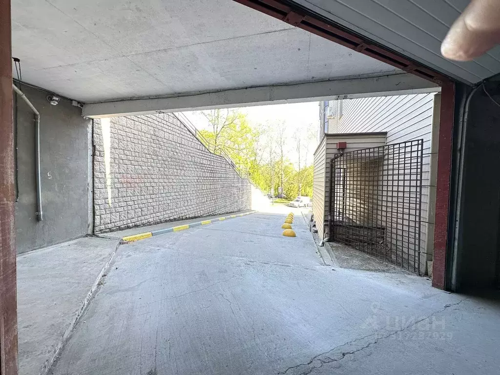 Гараж в Крым, Симферополь ул. Набережная имени 60-летия СССР, 28 (21 ... - Фото 2