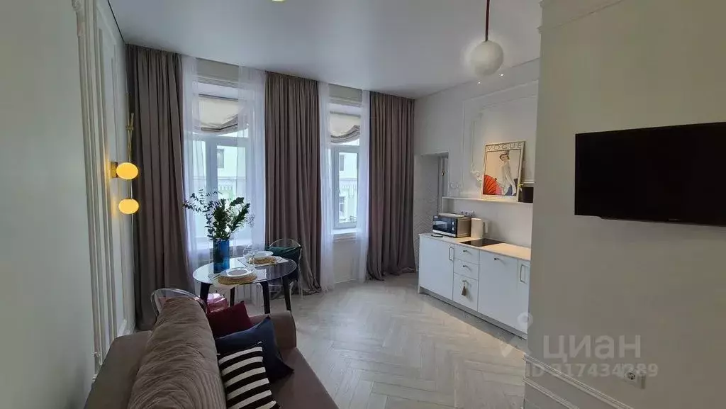 1-к кв. Приморский край, Владивосток Семеновская ул., 10 (35.0 м) - Фото 1