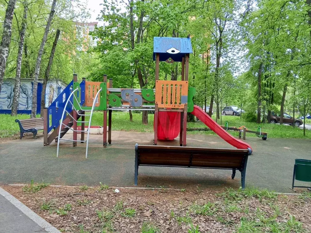 Доля в 2-к. квартире, 37,1 м, 2/9 эт. - Фото 1