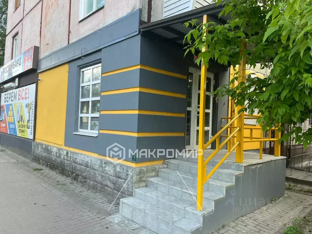 Помещение свободного назначения в Брянская область, Брянск ул. ... - Фото 0
