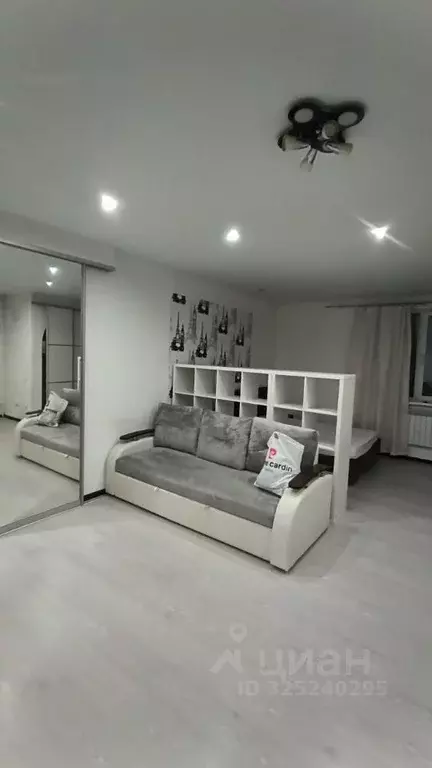 Студия Омская область, Омск ул. Красный Путь, 137/1 (59.0 м) - Фото 1