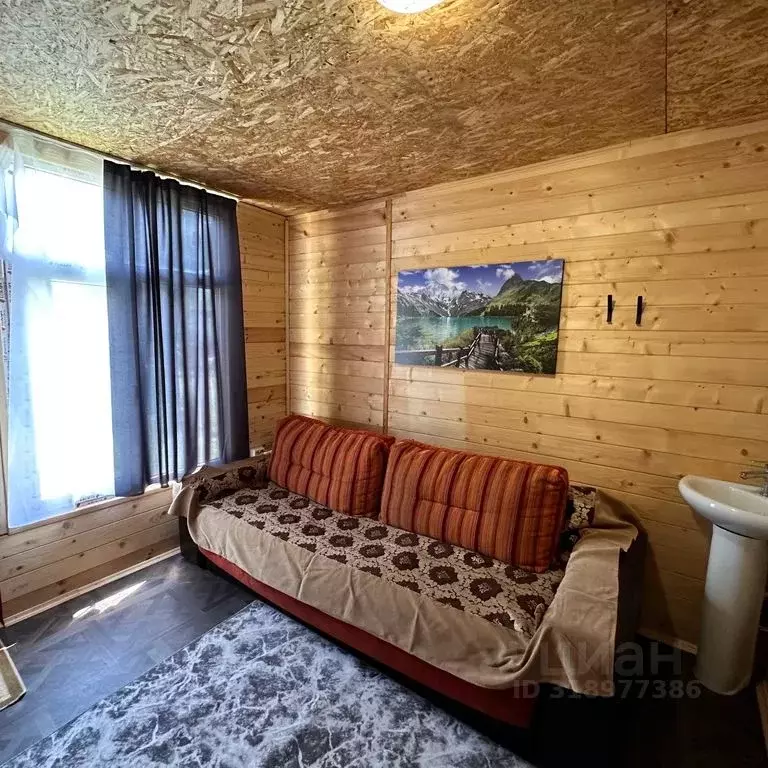 Комната Карачаево-Черкесия, Домбай кп ул. Карачаевская, 90 - Фото 0