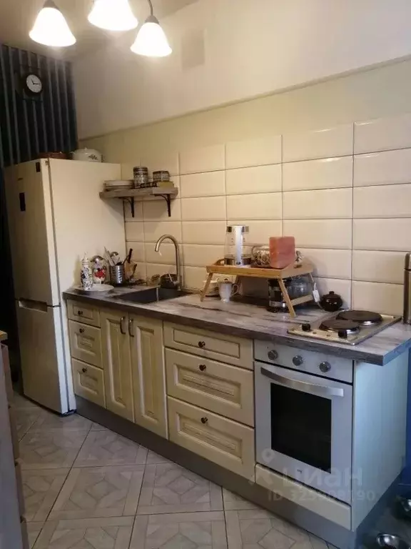 2-к кв. Омская область, Омск Успешная ул., 3/1 (49.1 м) - Фото 1