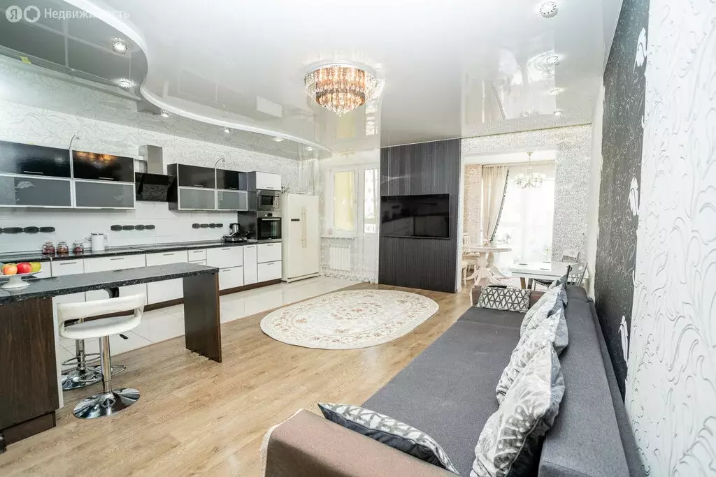 3-комнатная квартира: Иркутск, проспект Маршала Жукова, 5/2 (127 м) - Фото 1