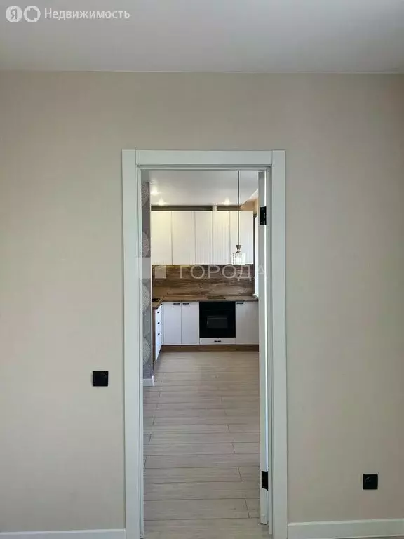 3-комнатная квартира: Новосибирск, улица Дуси Ковальчук, 270/1 (45 м) - Фото 0