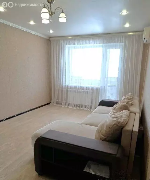 1-комнатная квартира: Энгельс, улица Волоха, 18 (37 м) - Фото 1