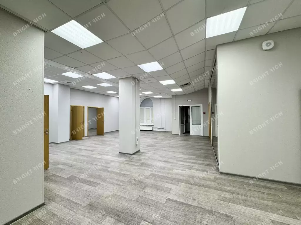 Офис в Санкт-Петербург Воронежская ул., 5 (421 м) - Фото 1