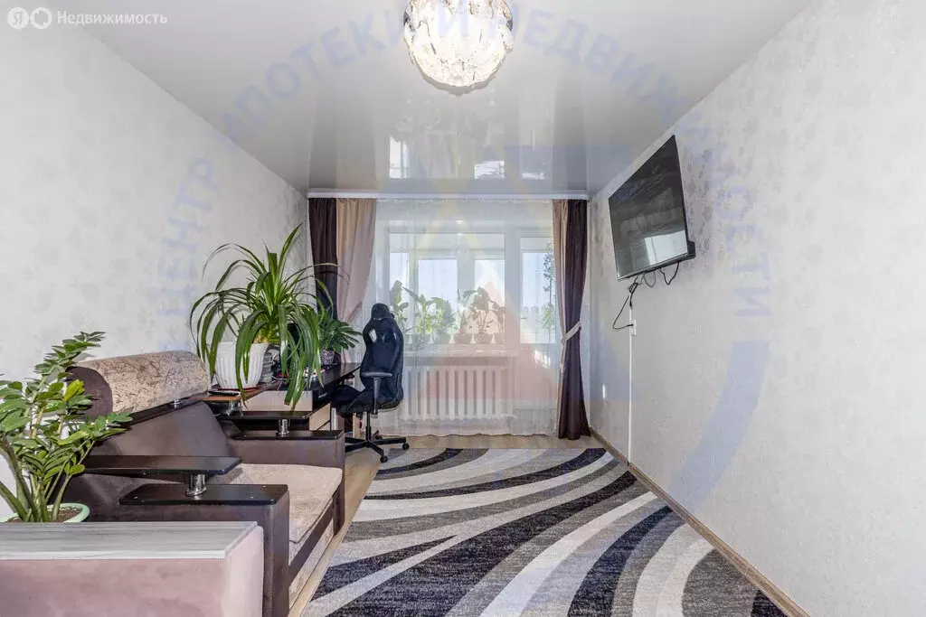 2-комнатная квартира: Курган, улица Криволапова, 48 (30 м) - Фото 1