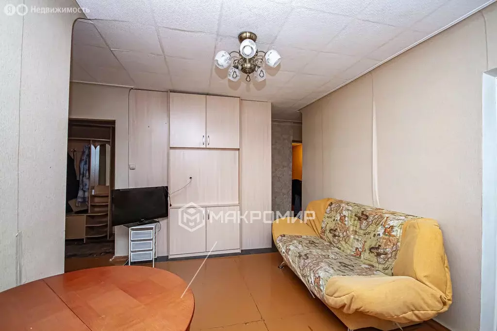 3-комнатная квартира: Новосибирск, улица Стофато, 11 (54.7 м) - Фото 1