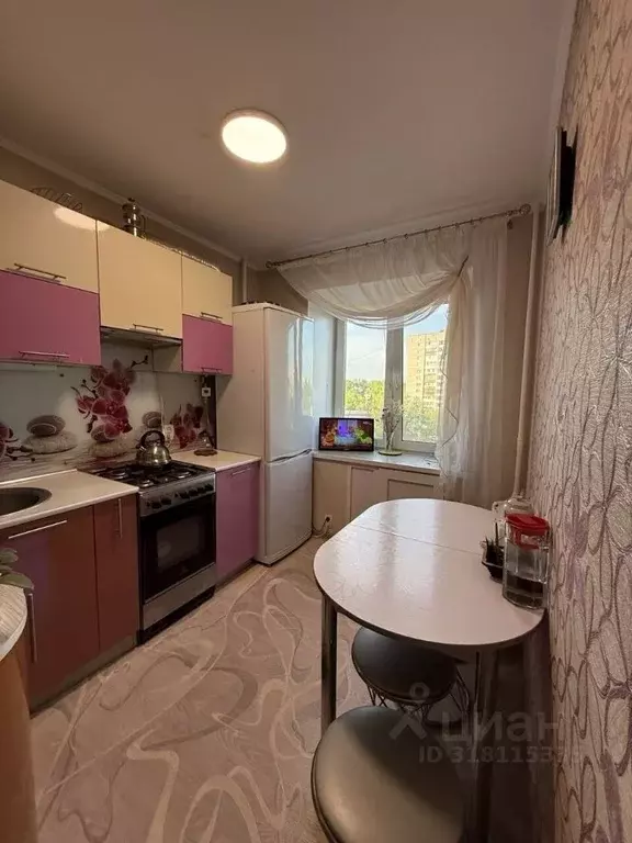 2-к кв. Пермский край, Пермь ул. Солдатова, 34 (53.0 м) - Фото 0
