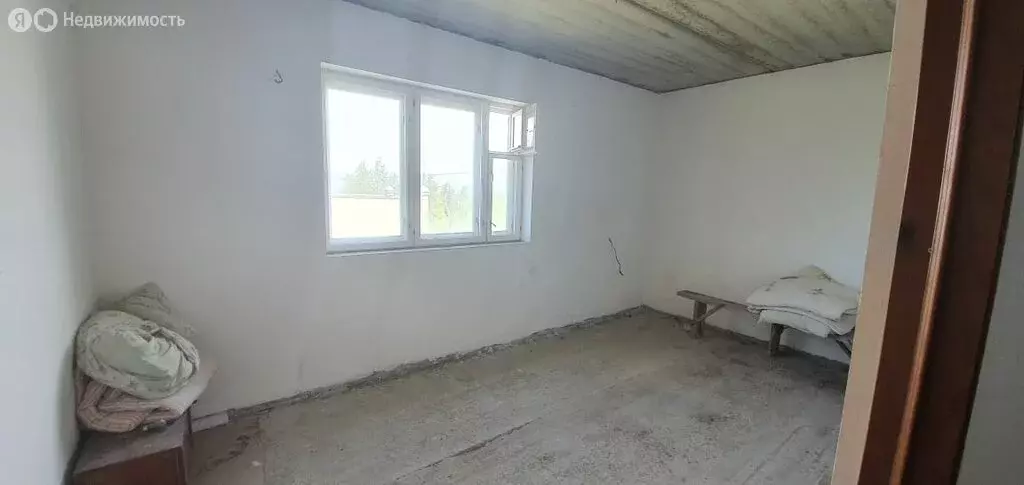 Дом в Волгоград, улица 33 Героев (400 м) - Фото 1