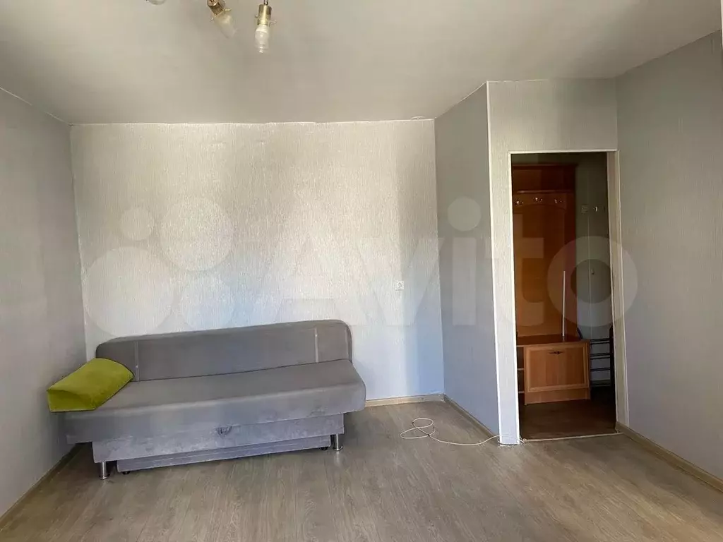 1-к. квартира, 30 м, 4/5 эт. - Фото 1