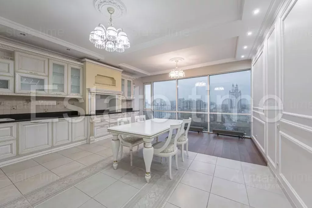 4-к кв. Москва Нежинская ул., 1к2 (250.0 м) - Фото 1