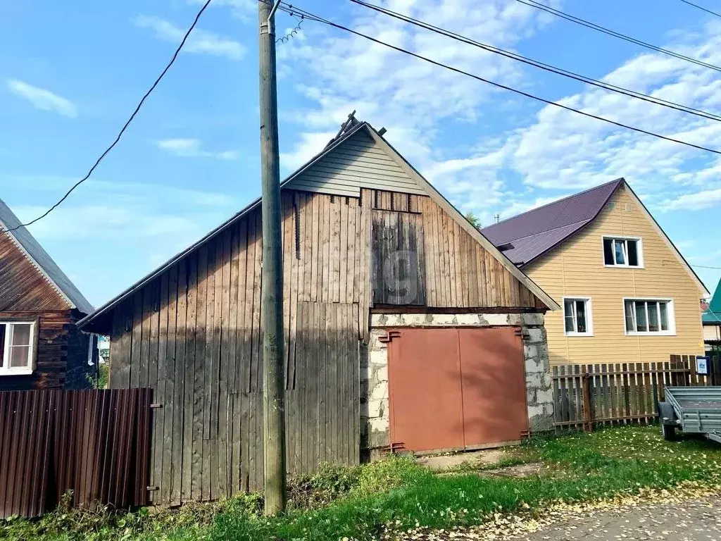 Дом в Коми, Сыктывкар городской округ, Краснозатонский пгт 15-я линия, ... - Фото 1