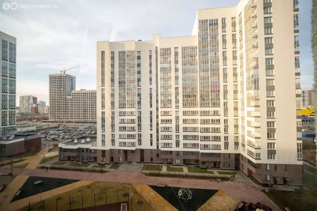 2-комнатная квартира: Екатеринбург, улица Академика Парина, 46/6 (44 ... - Фото 1