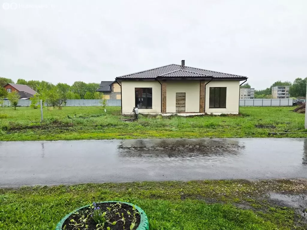Дом в село Лямбирь, Луговая улица (125 м) - Фото 2