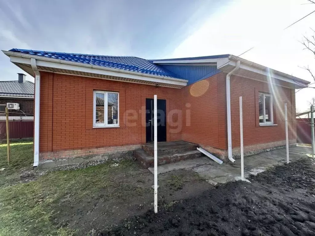 Дом в Ростовская область, Батайск Молдавская ул. (98 м) - Фото 1