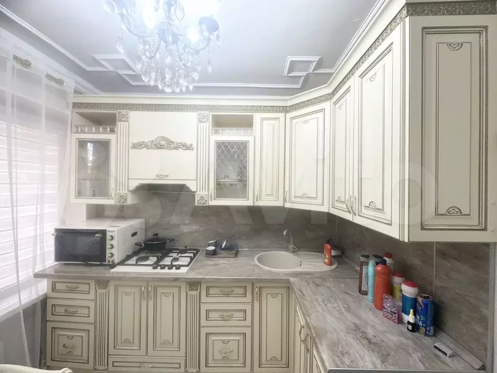 3-к. квартира, 70 м, 1/5 эт. - Фото 1