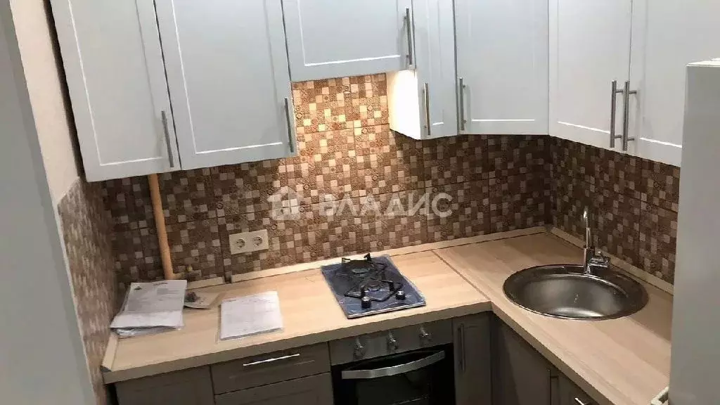 Продается 2-комнатная квартира - Фото 1