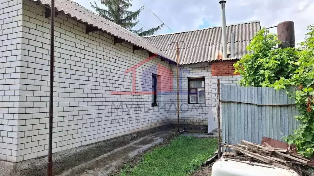 Дом в Белгородская область, Старый Оскол пер. 2-й Гагарина, 3 (52 м) - Фото 0