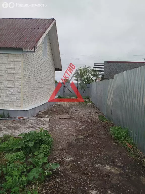Дом в Свердловская область, Каменский муниципальный округ, село ... - Фото 1