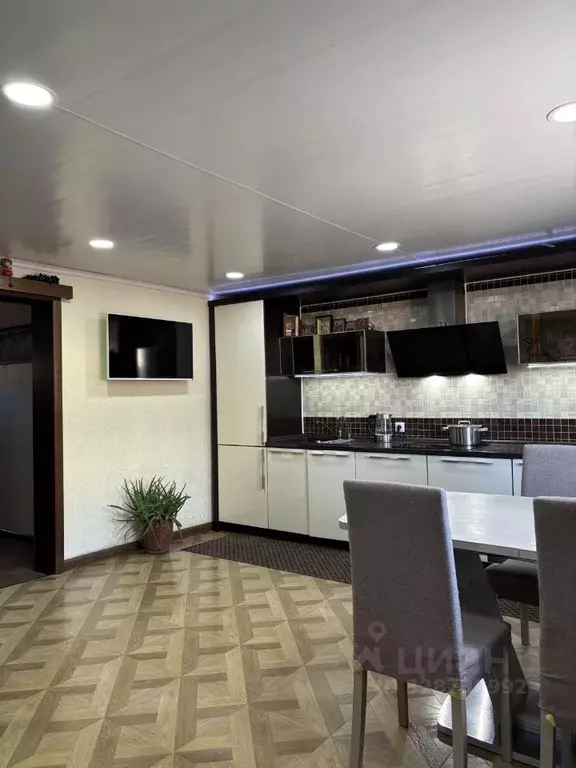 Коттедж в Бурятия, Улан-Удэ ул. Бархатная (168 м) - Фото 2