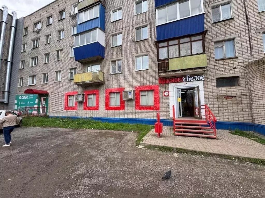 Помещение свободного назначения в Удмуртия, Сарапул ул. Ленина, 62 ... - Фото 0