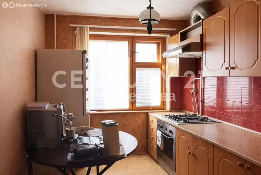 3-комнатная квартира: Жуковский, Московская площадь, 5 (62.8 м) - Фото 2