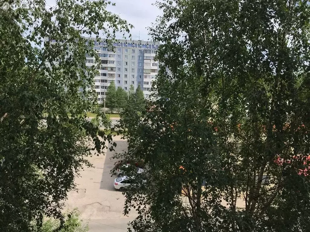 3-комнатная квартира: Сыктывкар, проспект Бумажников, 40 (67 м) - Фото 0