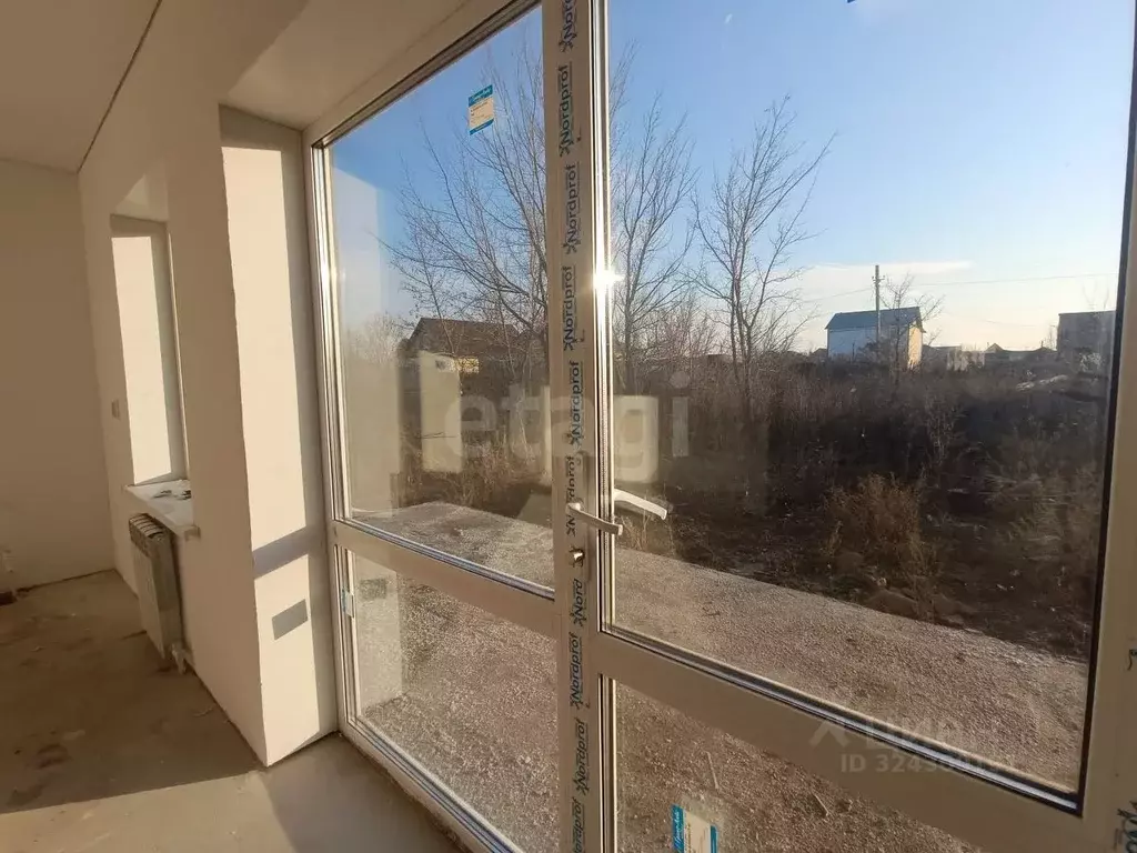 Дом в Оренбургская область, Оренбургский район, Весенний сельсовет, ... - Фото 2