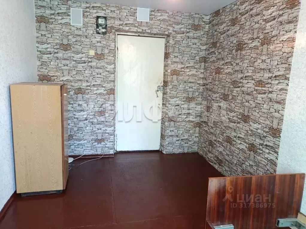 Комната Алтайский край, Барнаул ул. Матросова, 7Б (11.0 м) - Фото 1