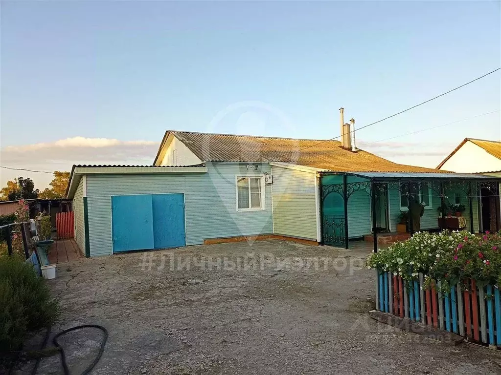 Дом в Рязанская область, Скопинский муниципальный округ, с. Ермолово ... - Фото 1