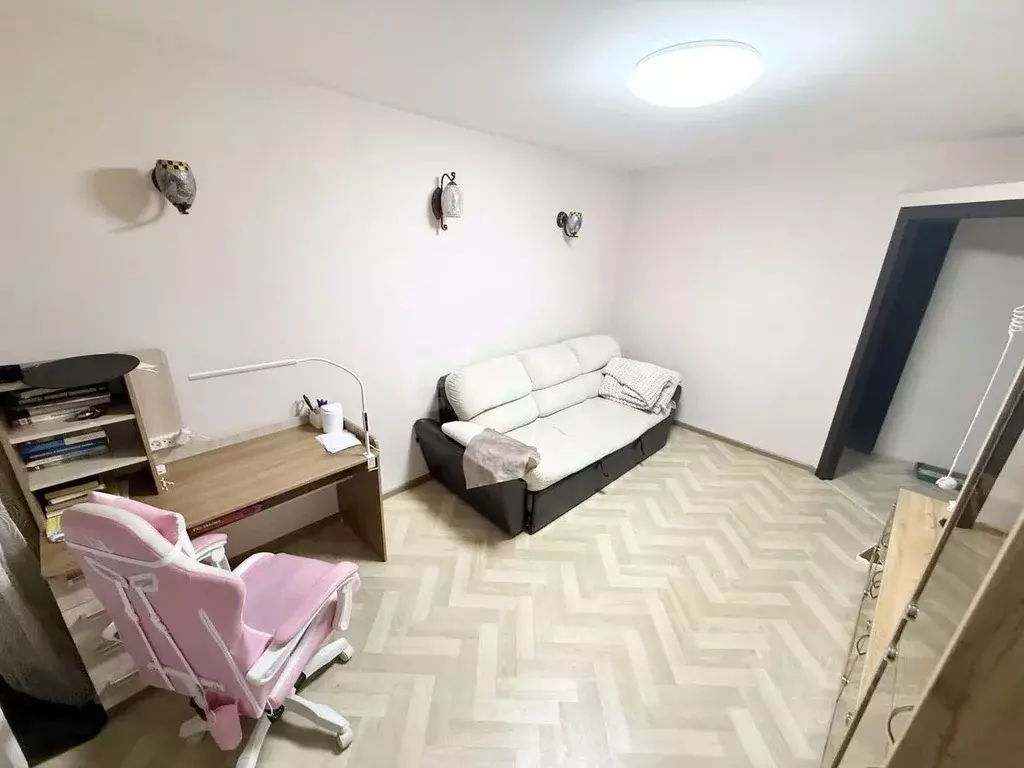 2-к кв. Удмуртия, Ижевск Удмуртская ул., 197 (44.7 м) - Фото 1