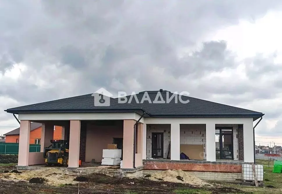 Дом в Белгородская область, Белгородский район, с. Стрелецкое ул. ... - Фото 1