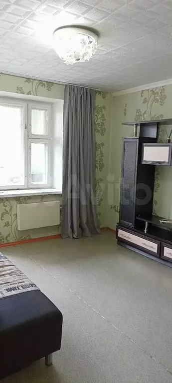 1-к. квартира, 32 м, 2/9 эт. - Фото 0