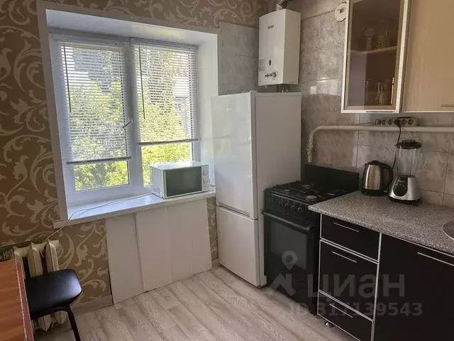 2-к кв. Саратовская область, Саратов ул. Имени Д.В. Емлютина, 44В ... - Фото 0