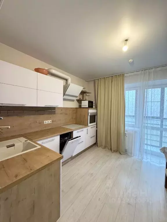 2-к кв. Красноярский край, Красноярск ул. Академгородок, 66 (58.4 м) - Фото 2