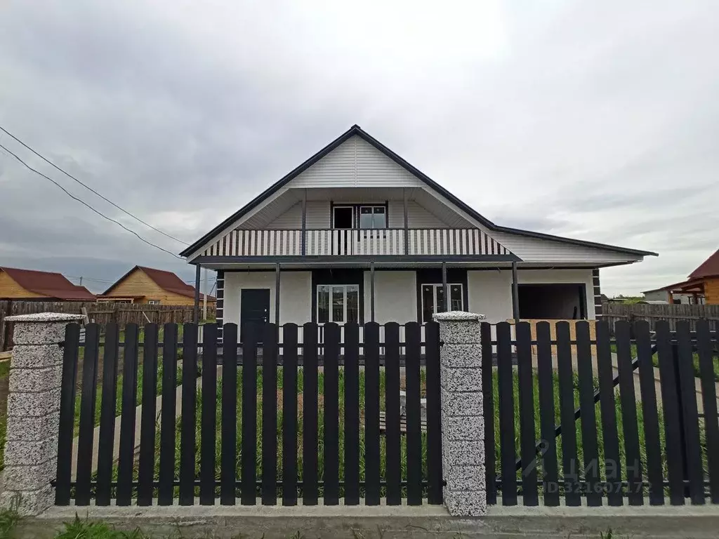 Дом в Иркутская область, Иркутский муниципальный округ, с. Хомутово ... - Фото 0