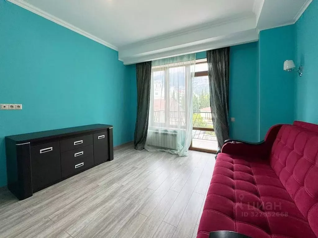 3-к кв. Крым, Ялта ул. Большевистская, 19 (85.0 м) - Фото 2