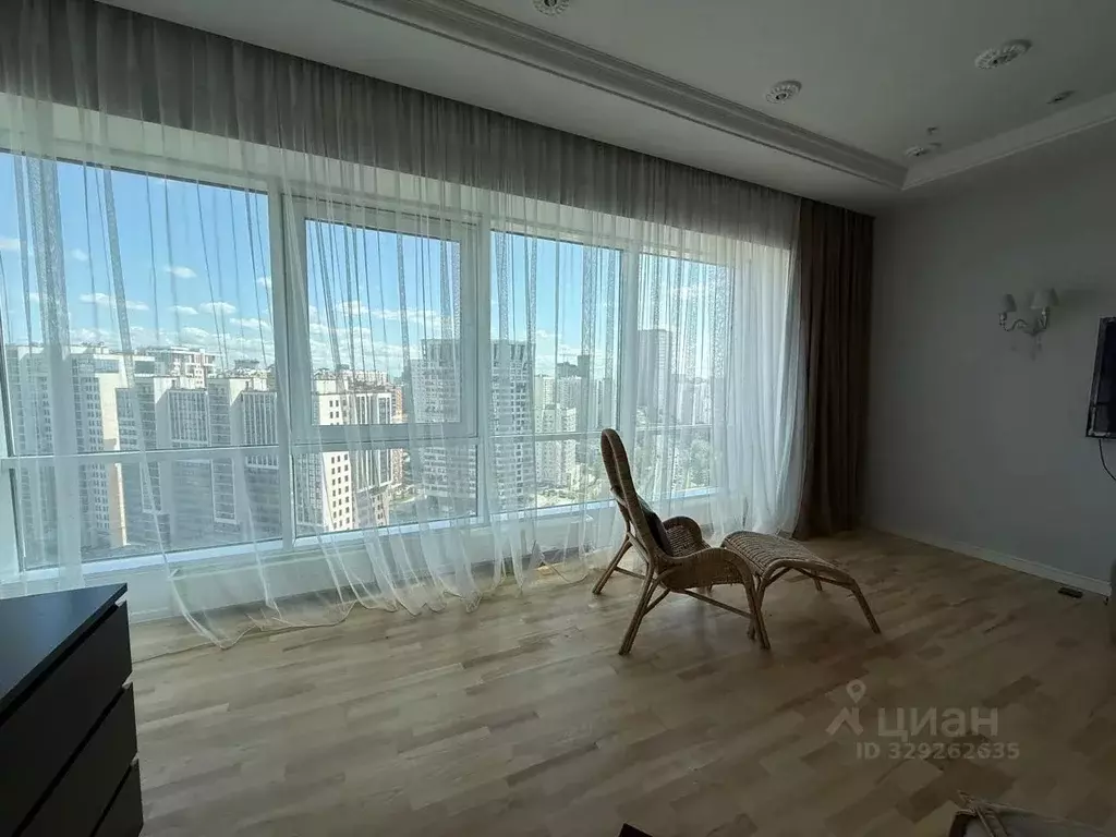 2-к кв. Москва Ленинский просп., 111к1 (75.8 м) - Фото 1